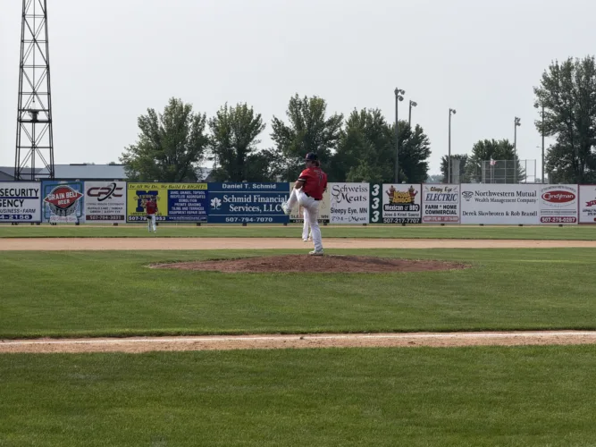 Marshall outhits Brainerd, but drops first state game